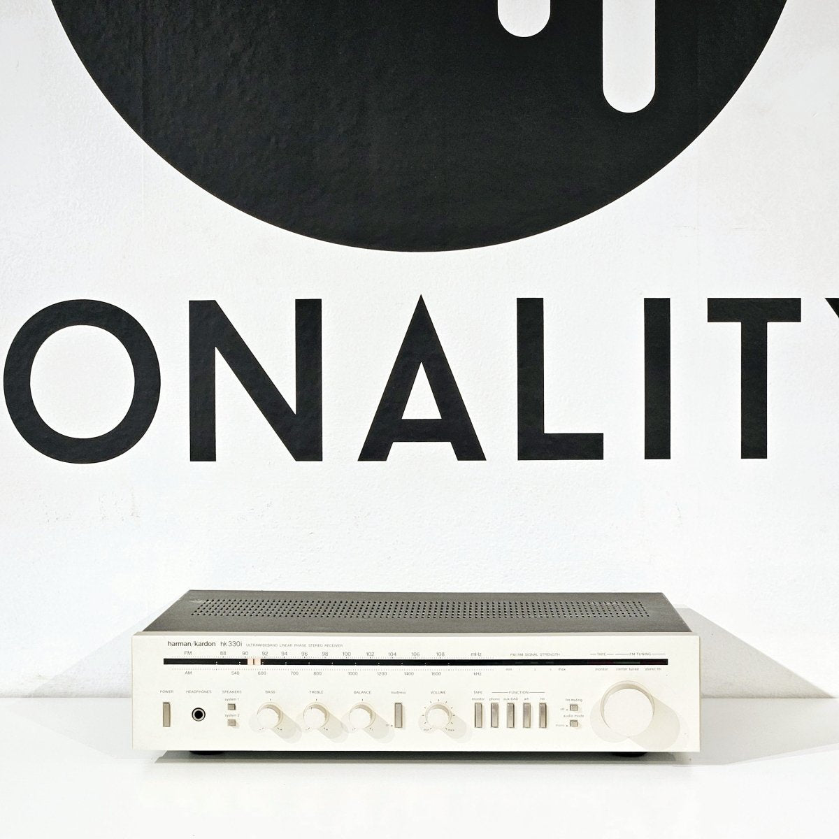 Harman Kardon hk330i Receiver - Tonality Records