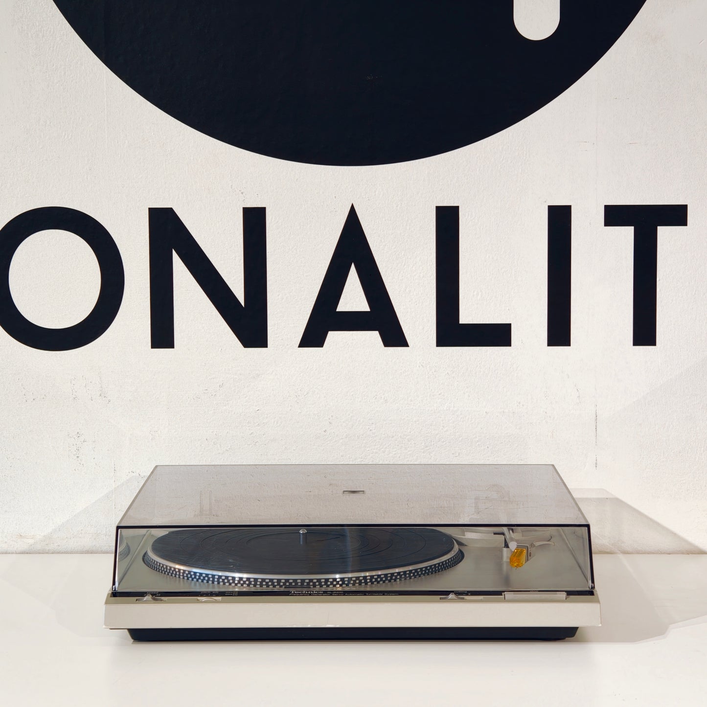 Technics SL-B200 Turntable
