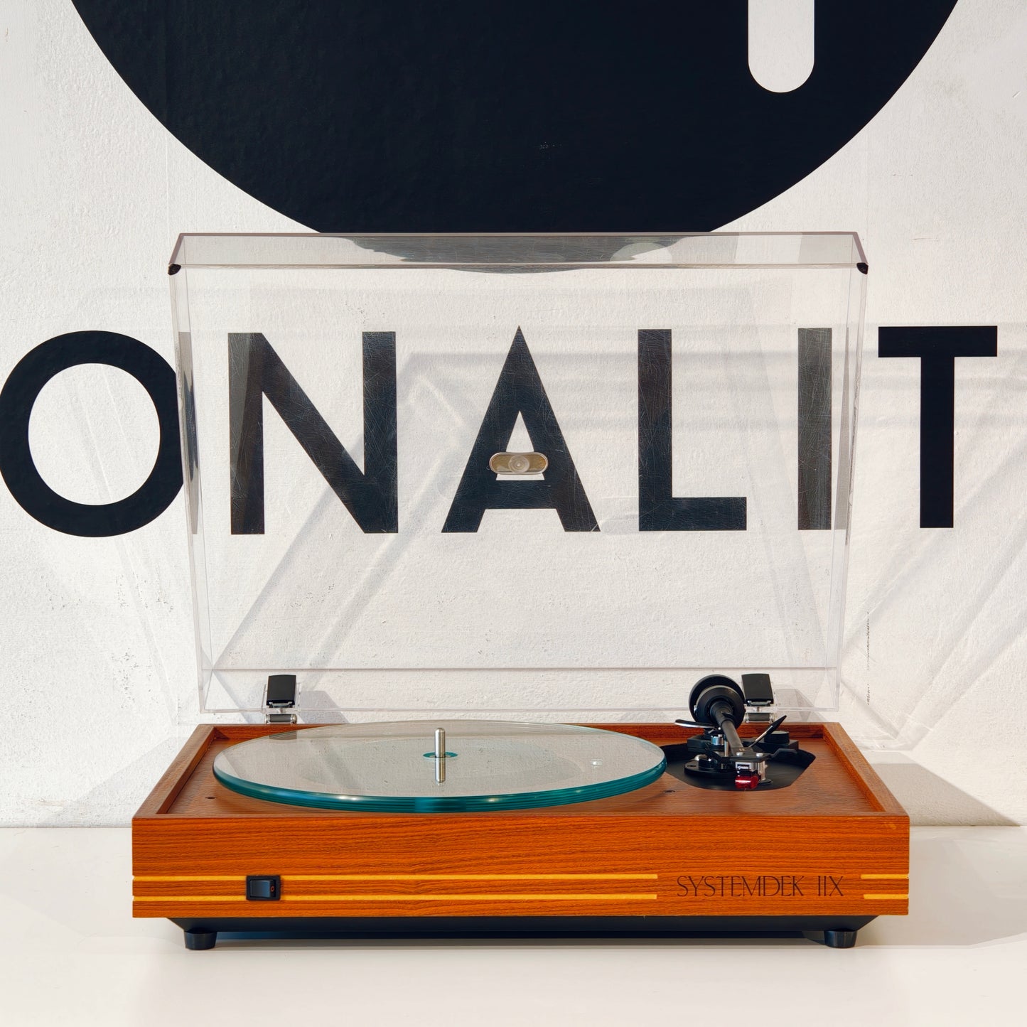 Systemdek IIX Turntable